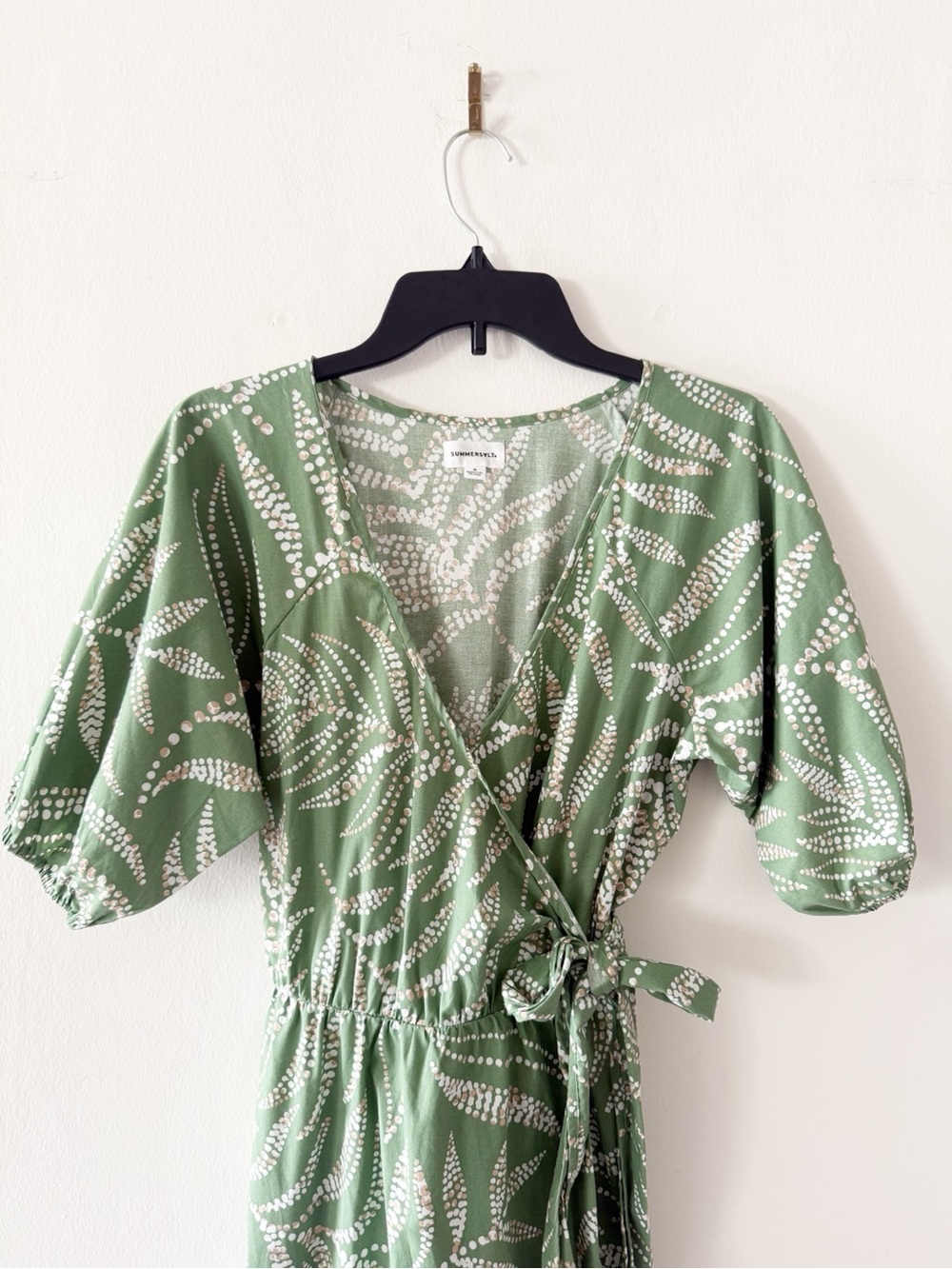 Summersalt The Coastal Poplin Puff-Sleeve Wrap Midi Dress in Green Size Medium - Picture 2 of 6
